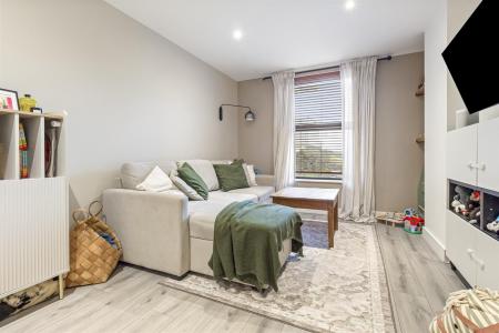 56 Columbia Housde-001.JPG