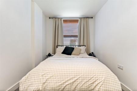 56 Columbia Housde-010.JPG