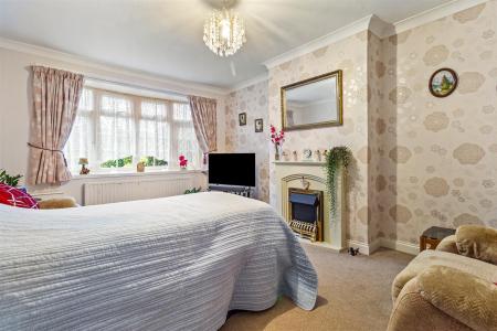 3 Twyford Close-001.JPG