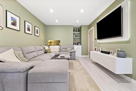 42 Terringes Avenue-019.JPG