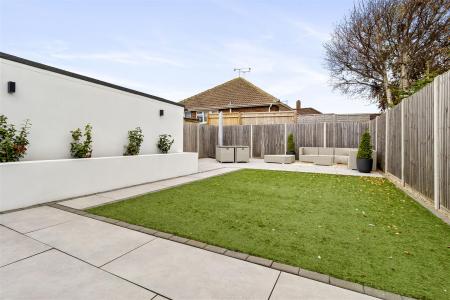 42 Terringes Avenue-008.JPG