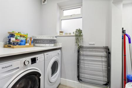 21 Patching Close(23)-007.JPG