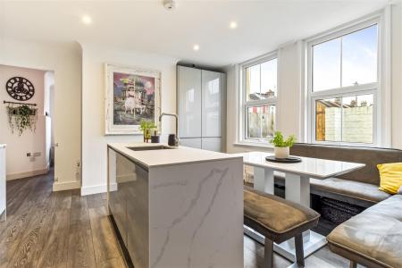 148 Pavillion Road-012.JPG