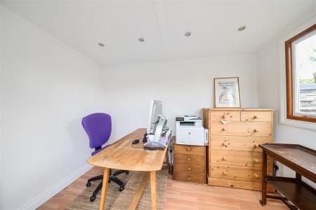 Winchester Way - Office 1.jpg