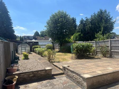 Rousebarn Lane - Garden 1.jpg