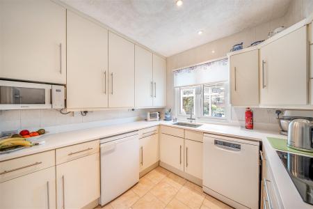 Sherborne Way - Kitchen.jpg