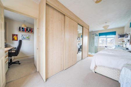 Sherborne Way - Bed 2 b.jpg