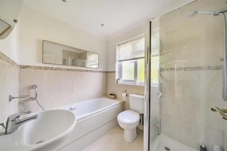 Swiss Avenue - Bathroom.jpg