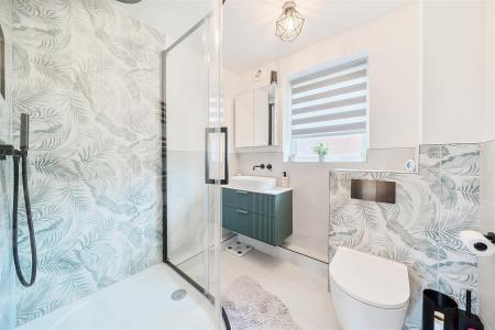 Pahang Place - Bathroom.jpg