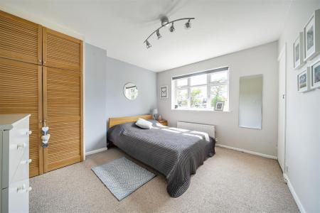Canterbury Way - Bed 3.jpg