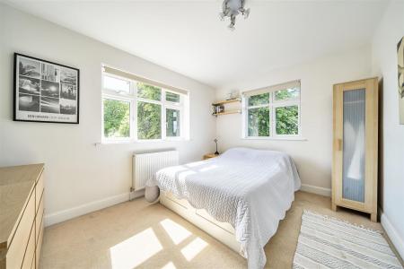 Canterbury Way -  Bed 4.jpg