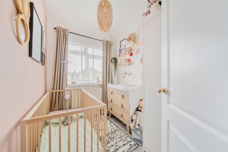 Winchester Way - Bed 3.jpg