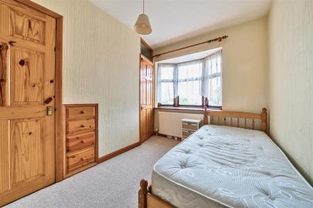 Sherborne Way - Bed 3.jpg