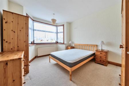 Sherborne Way - Bed 1a.jpg
