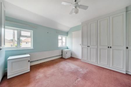 Springfield Close - Bed 1.jpg