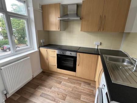 kitchen 2.jpg