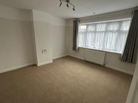 Bedroom 3.jpg