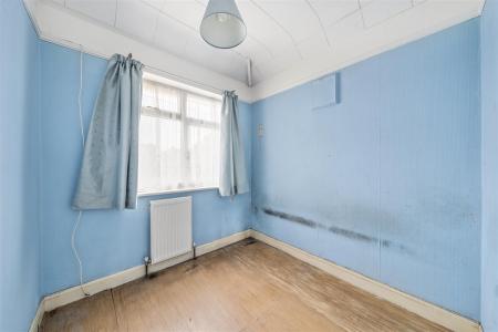 Canterbury Way - Bed 3.jpg