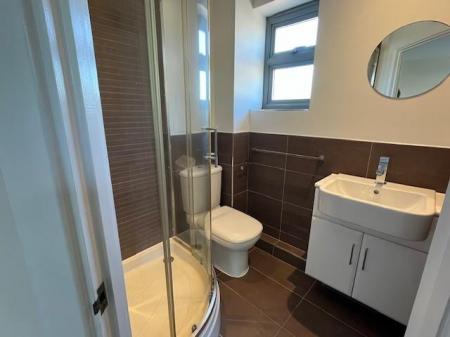 Ensuite.jpg