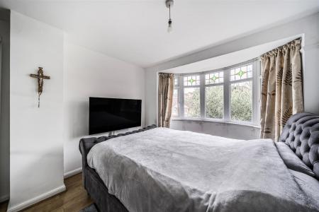 Links Way - Bed 1 a.jpg