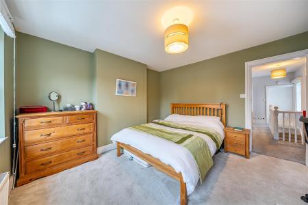 New Road - Bed 1.jpg