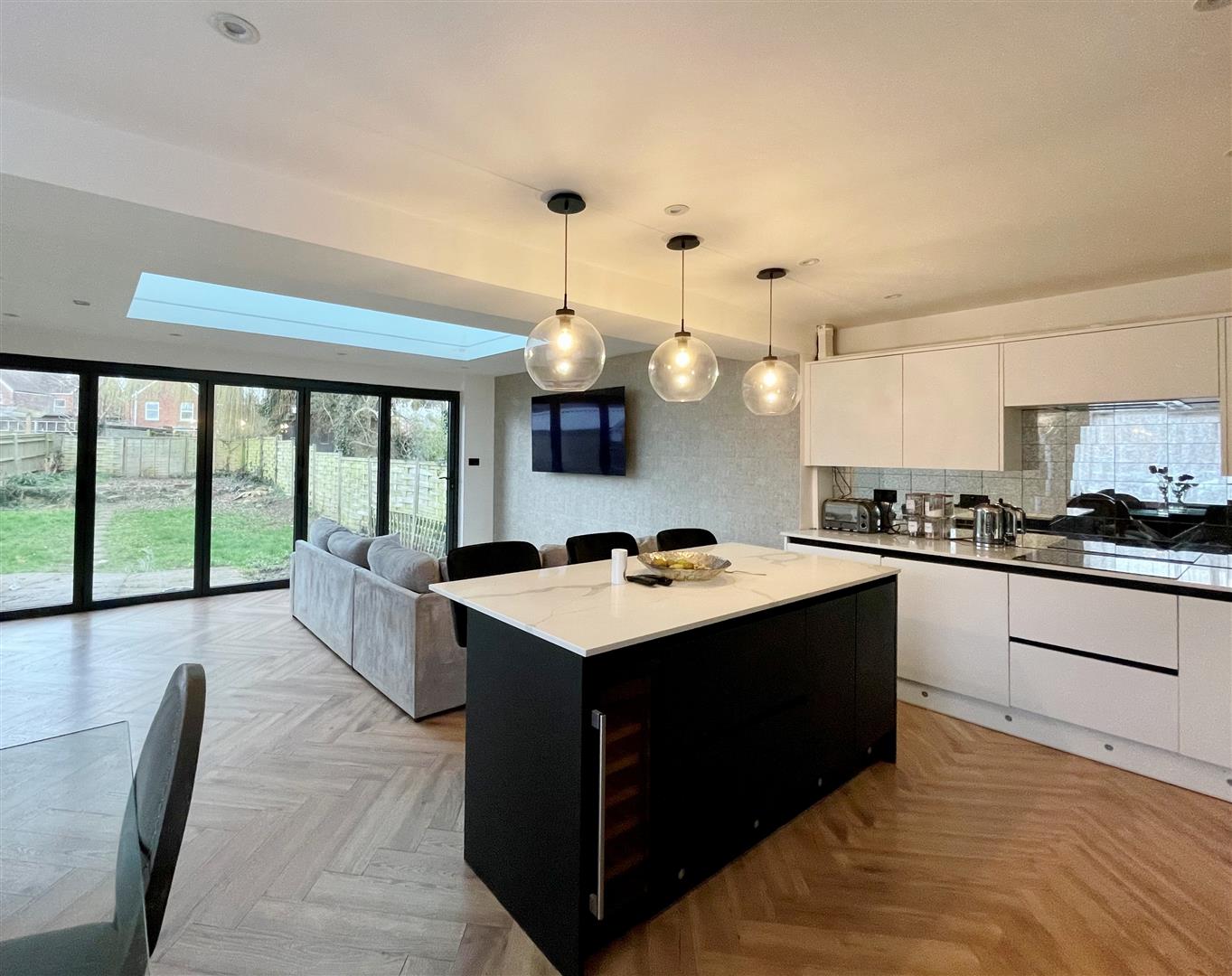 3 bedroom SemiDetached House for sale in Hildenborough Tonbridge