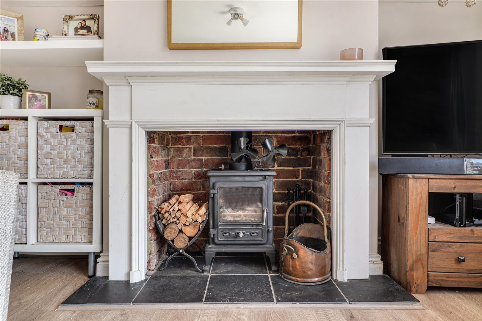 3 bedroom End of Terrace House for sale in Tonbridge