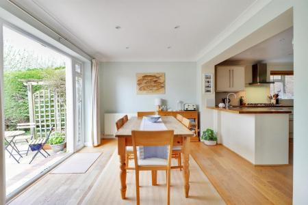 Kitchen / Dining Room