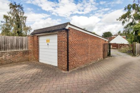 Detached Garage