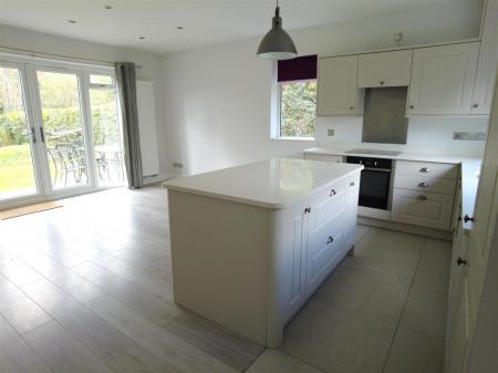 Ext kitchen 3.JPG