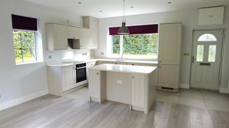 Ext kitchen 2.JPG