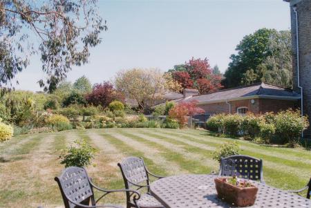 13 - Garden.jpg