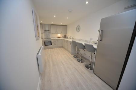 KITCHEN 2.jpg