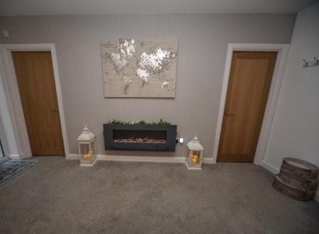 LOUNGE 3.jpg