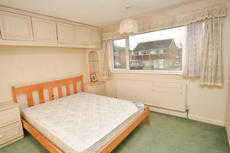 Bedroom 1.jpg