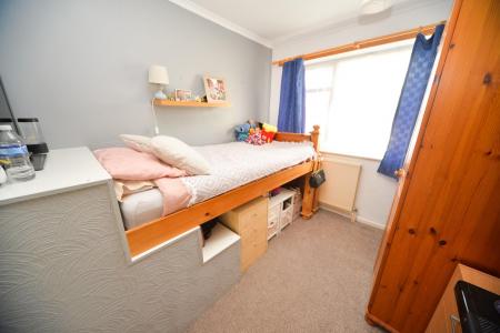 BEDROOM 3.jpg