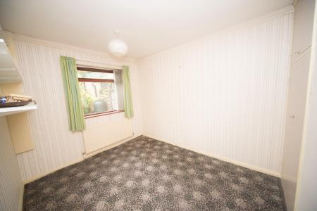 ground floor bedroom.jpg