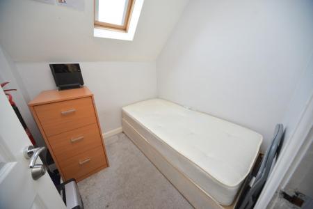 bed 3.jpg