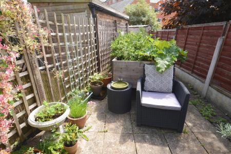 Kitchen garden 2.jpg