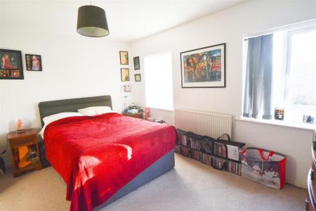 Bedroom 2.jpg