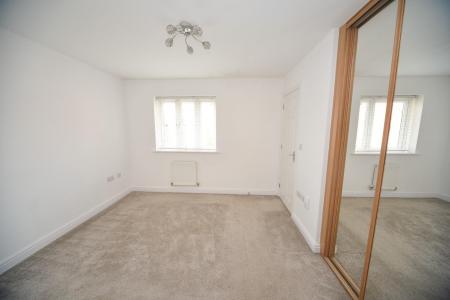 Principal bedroom 2.jpg