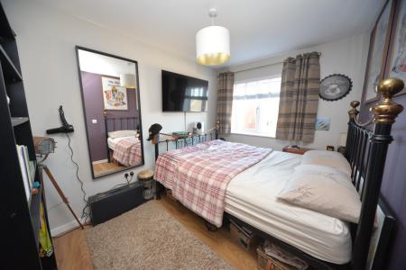 Bedroom 2.jpg