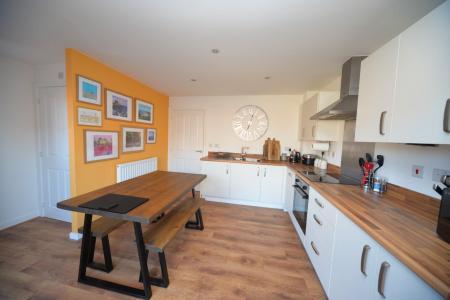 Dining Kitchen.jpg