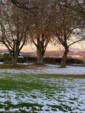 3 Greenfields View.jpg