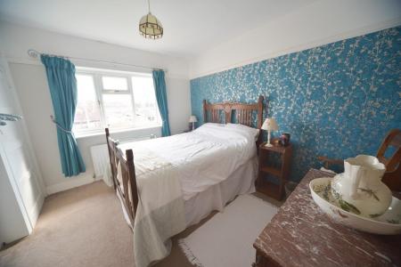 Bedroom 2.jpg