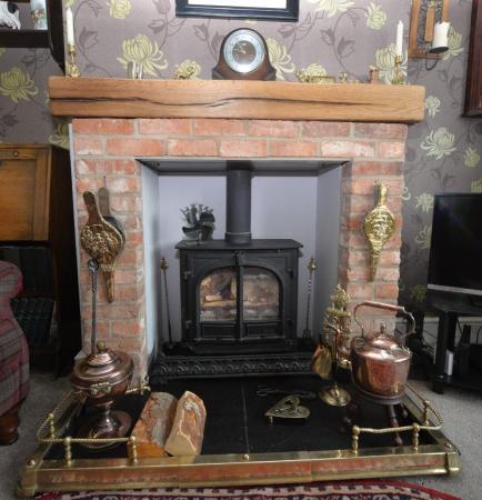 Fireplace.jpg