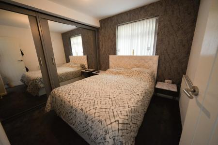 Bedroom 1.jpg