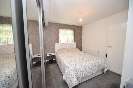 Bedroom 1 2.jpg