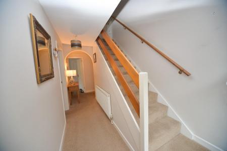Entrance hall.jpg