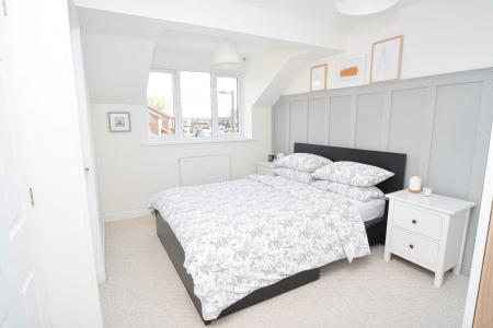 Bedroom 1.jpg